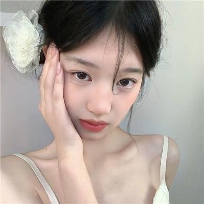 女演员